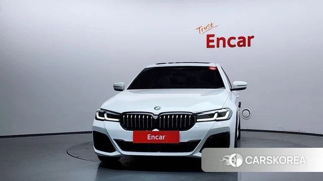 BMW 5 Series (G30) id 4362027 из Кореи 23