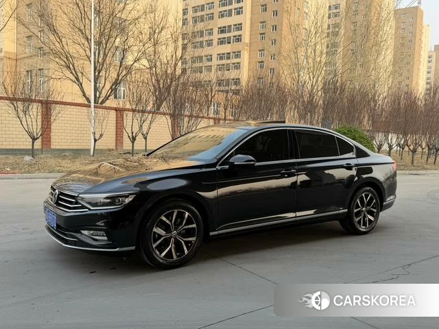 Volkswagen Magotan 2021 Черный из Китая, фото 3