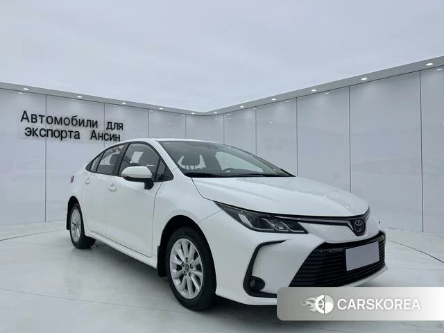 Toyota Corolla id 4365832 из Китая 12