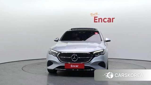 Mercedes-Benz E-Class W214 id 4242843 из Кореи 13