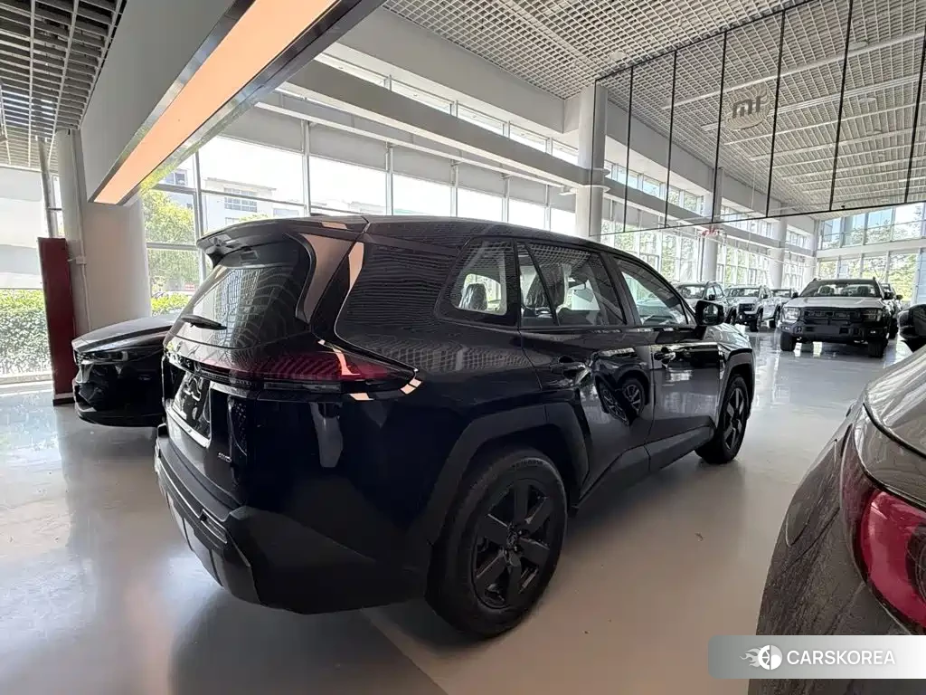 Toyota RAV4 2026 Черный из Китая, фото 3