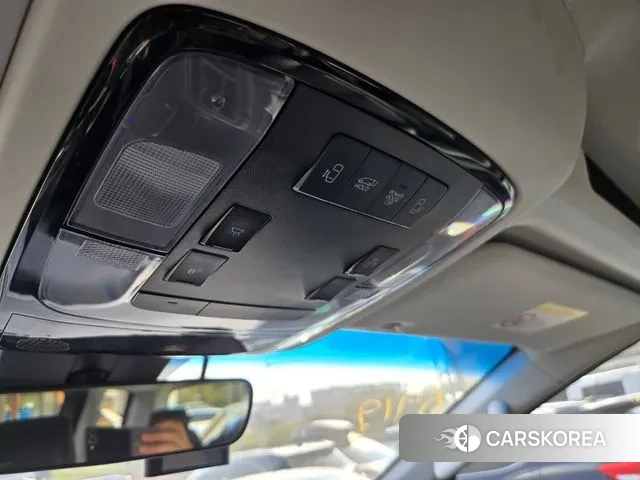 Hyundai Staria 2021 Белый из Кореи, фото 4