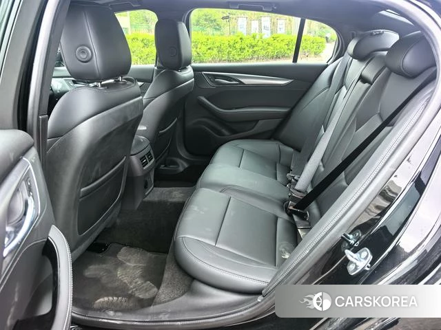 Cadillac CT5 id 4239876 из Китая 11