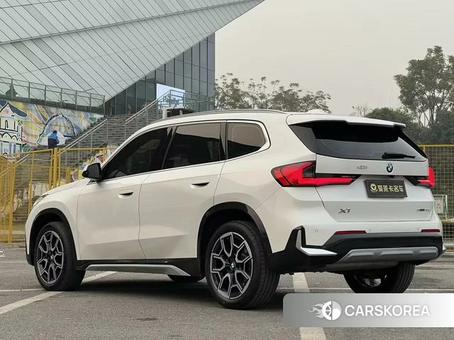BMW X1 id 4297415 из Китая 12