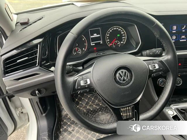 Volkswagen Sagitar id 4272384 из Китая 12