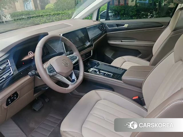 Volkswagen Weiran 2024 Черный из Китая, фото 3