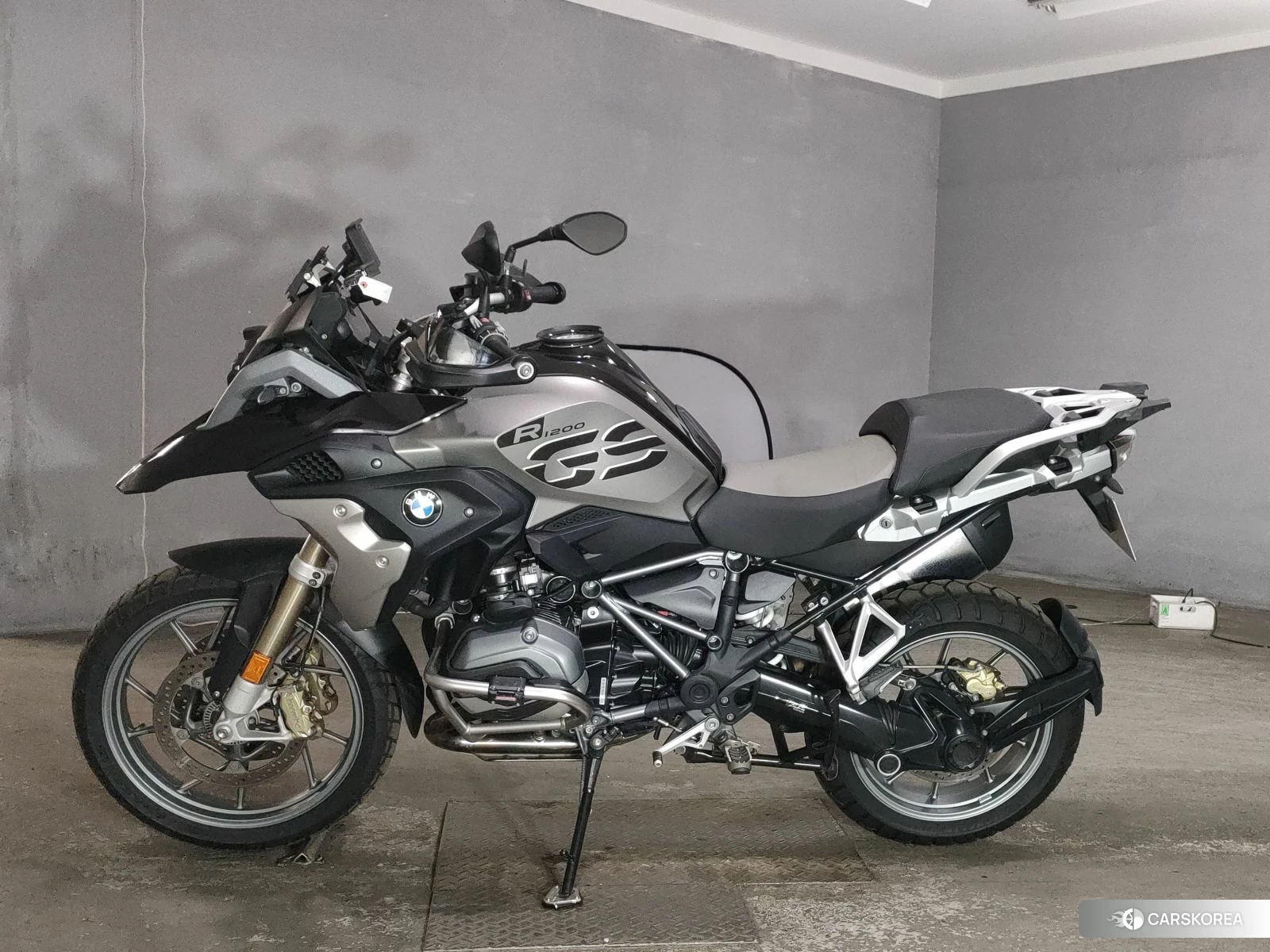 Проданный BMW R1200GS 2017 из Японии