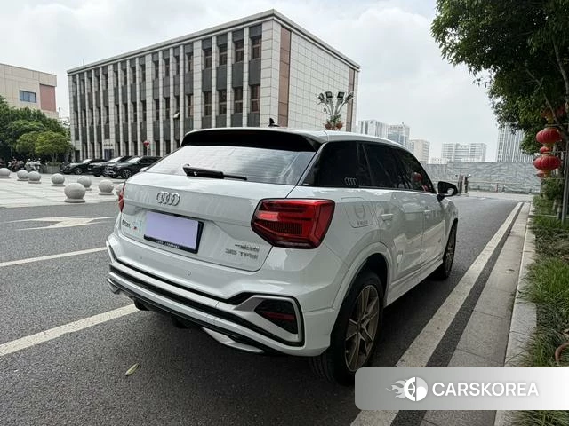 Audi Q2L id 3983312 из Китая 9