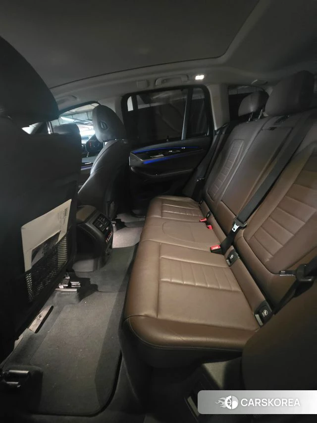 BMW X3 (G01) 2018 Серебристо-серый из Кореи, фото 3