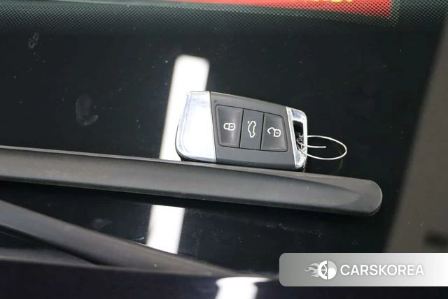 Volkswagen Passat id 4272742 из Китая 23
