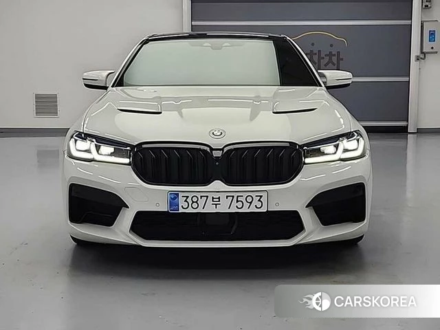 BMW 5 Series (G30) id 3885977 из Кореи 12