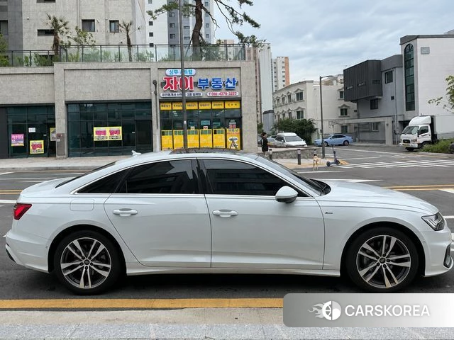 Audi A6 (C8) 2023 Белый из Кореи, фото 4