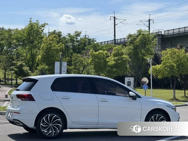 Volkswagen Golf id 4273092 из Китая 12