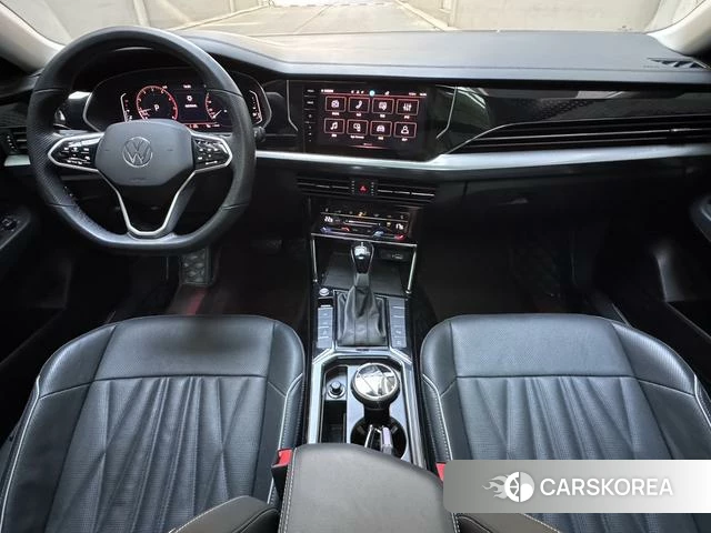 Volkswagen Passat 2023 Черный из Китая, фото 6
