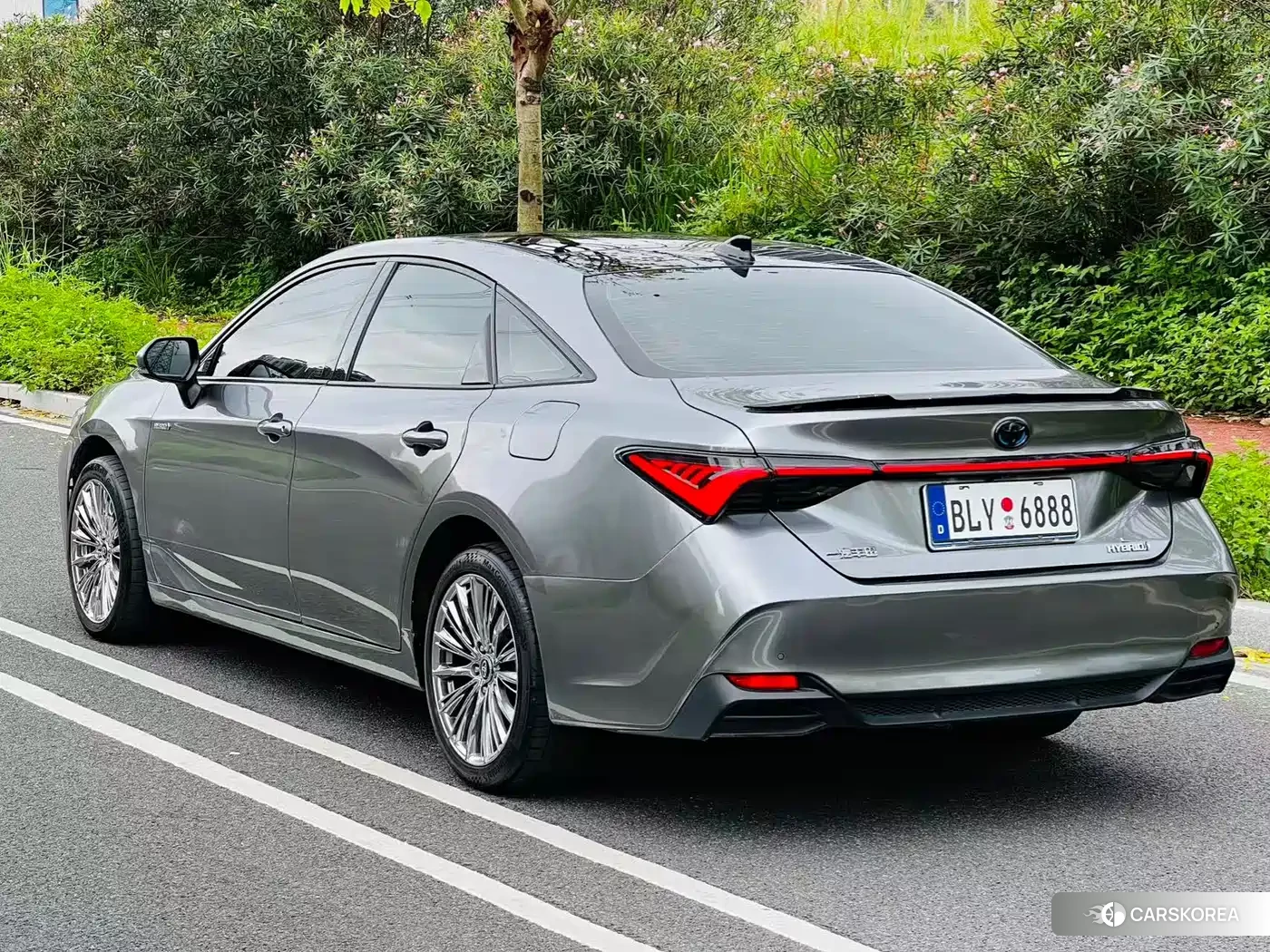 Toyota Avalon 2022 Silver/gray из Китая, фото 4