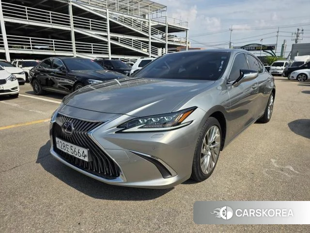 Lexus ES300h 7th generation 2020 Песочный из Кореи, фото 3
