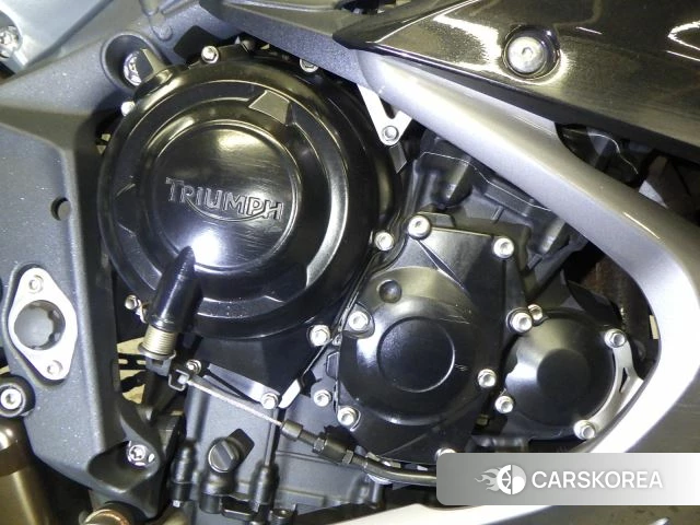 Engine photo
