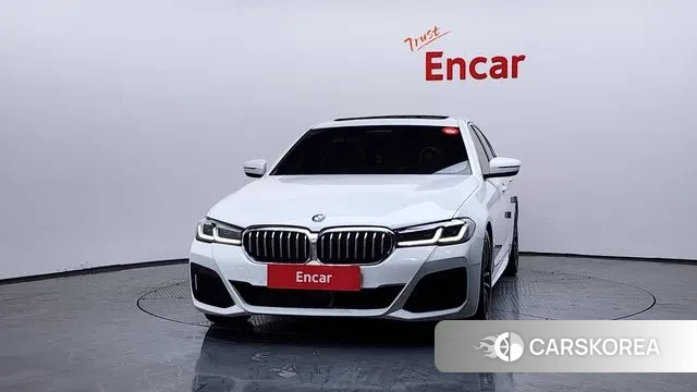 BMW 5 Series (G30) id 3498040 из Кореи 13