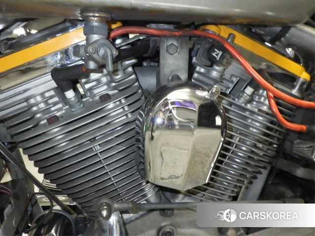 Engine photo