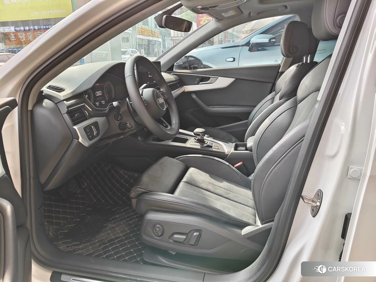 Audi A4L 2023 Белый из Китая, фото 3
