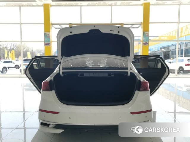 Kia K3 id 4289979 из Китая 18