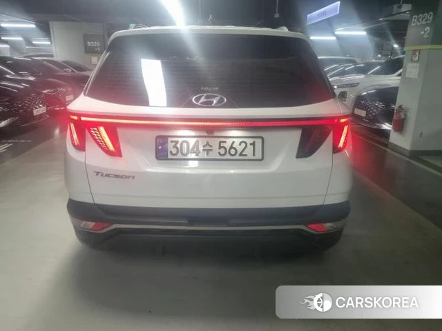 Hyundai Tucson (NX4) 2021 Белый из Кореи, фото 3