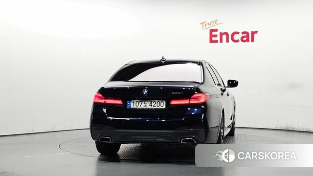 BMW 5 Series (G30) id 4711486 из Кореи 23