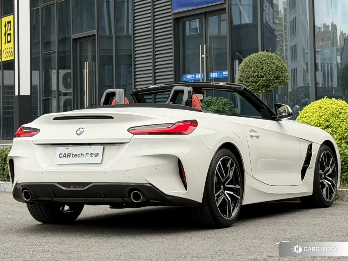BMW Z4 2023 Белый из Китая, фото 4