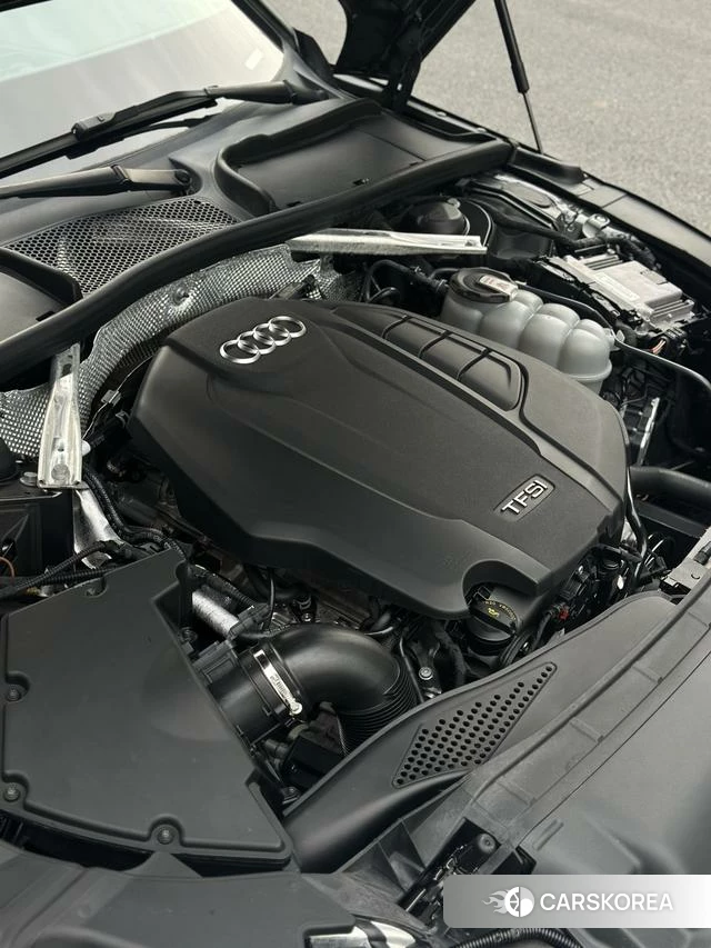 Audi A4L id 4306963 из Китая 17