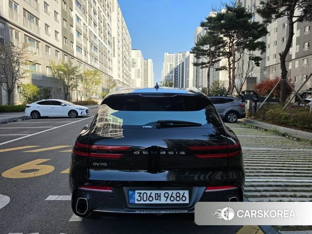 Genesis GV70 id 3903323 из Кореи 12