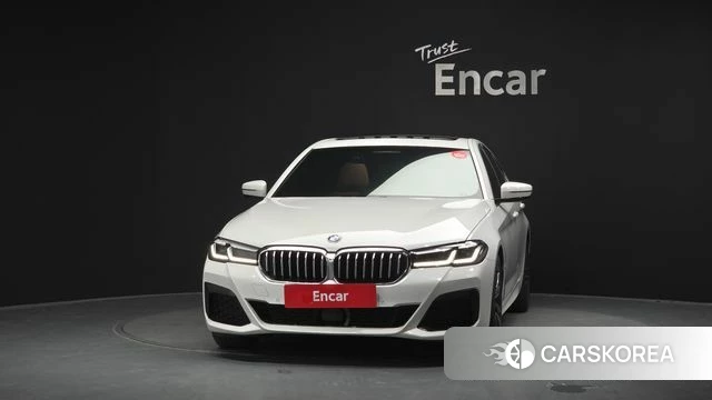 BMW 5 Series (G30) id 4783982 из Кореи 23