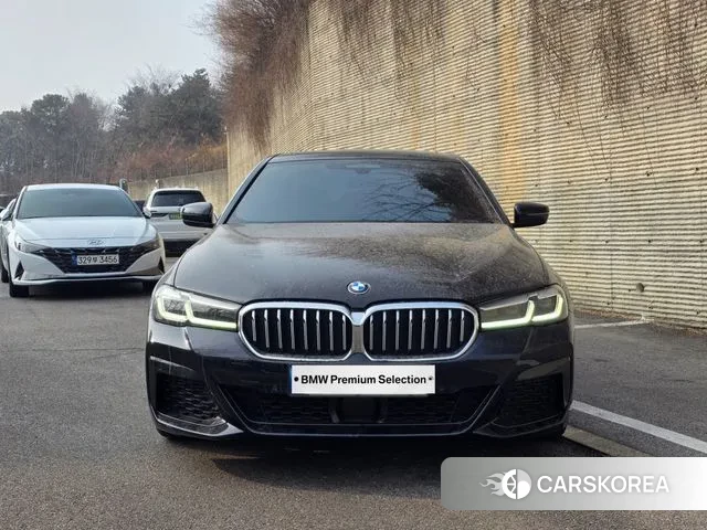 BMW 5 Series (G30) id 3586428 из Кореи 10