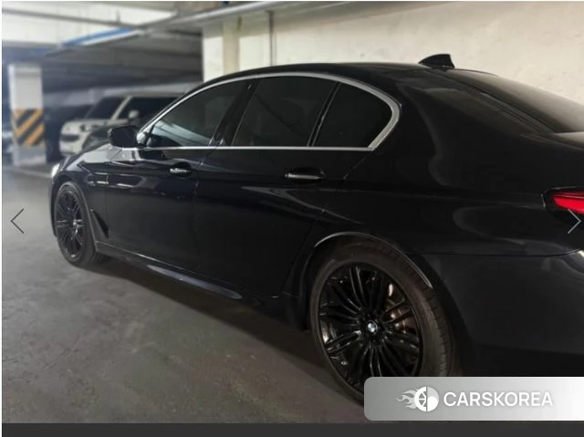 BMW 5 Series (G30) 2018 Черный из Кореи, фото 3