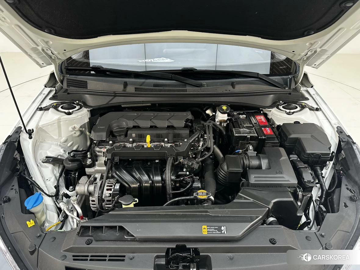 Hyundai Elantra id 4504878 из Китая 23