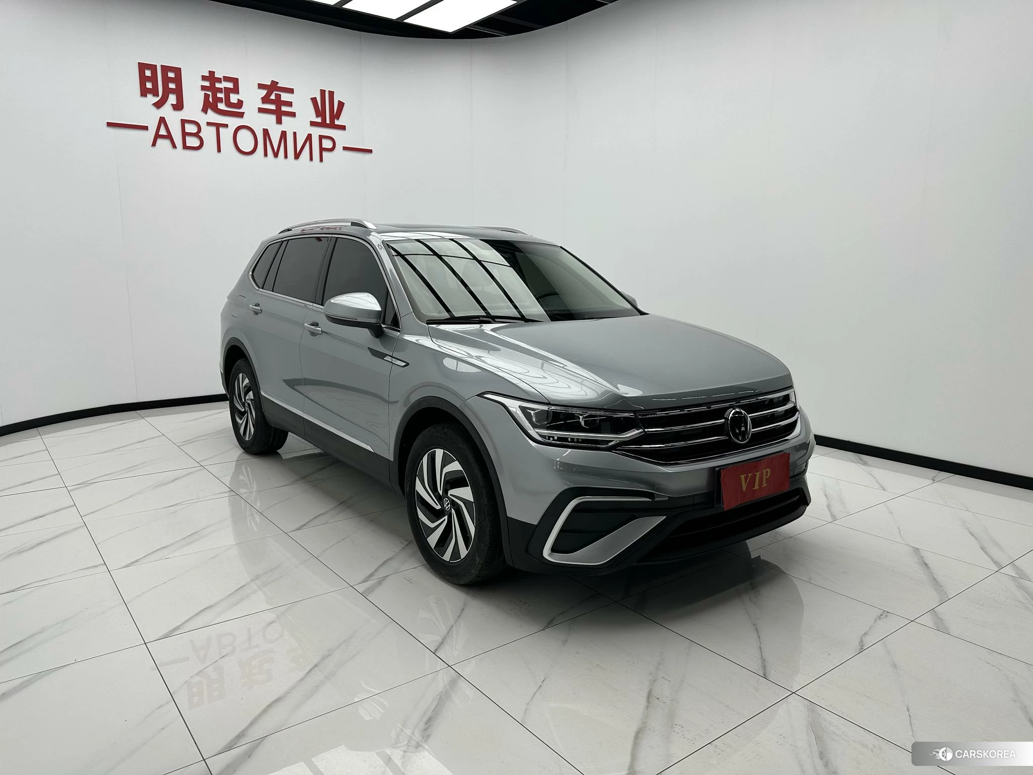 Volkswagen Tiguan L id 4514873 из Китая 12
