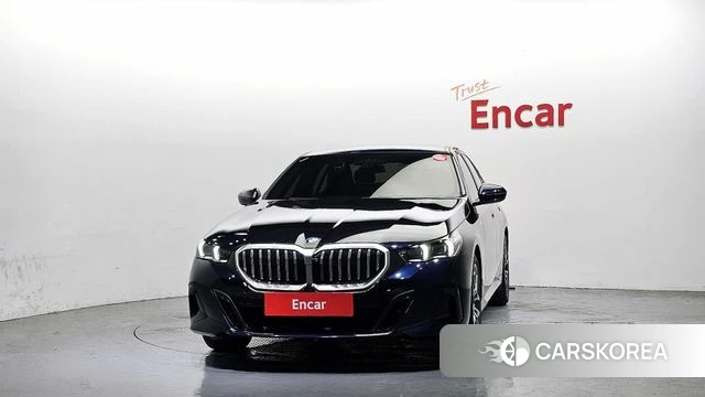 BMW 5 Series (G60) id 4548894 из Кореи 23