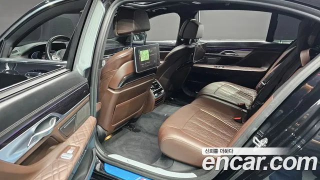 BMW 7 Series (G11) id 2758946 из Кореи 13