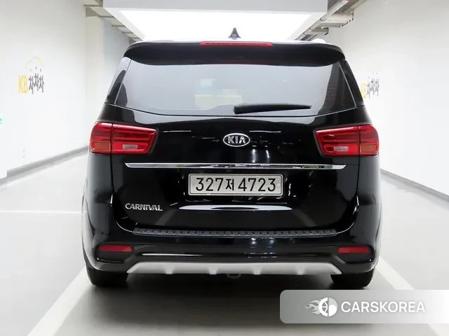 Kia The New Carnival id 3557359 из Кореи 13