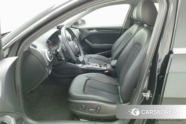 Audi A3 id 4210730 из Китая 17