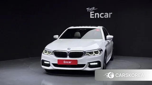 BMW 5 Series (G30) id 3018538 из Кореи 13