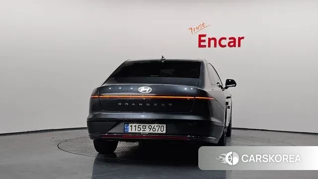 Hyundai Grandeur Hybrid (GN7) id 3560703 из Кореи 13