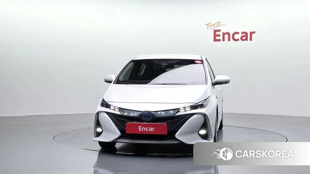 Toyota Prius Prime id 4697340 из Кореи 23