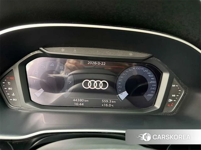 Audi Q3 Sportback 2021 Темно-серый из Китая, фото 6