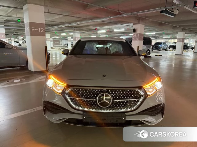 Mercedes-Benz E-Class W214 2026 Серебристо-серый из Кореи, фото 5