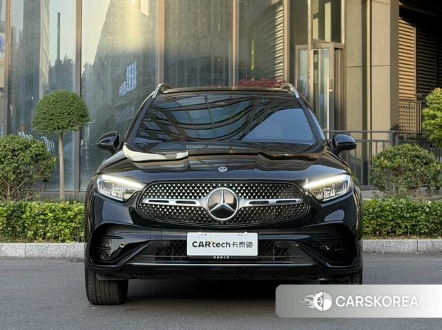 Mercedes-Benz GLC 2025 Черный из Китая, фото 6