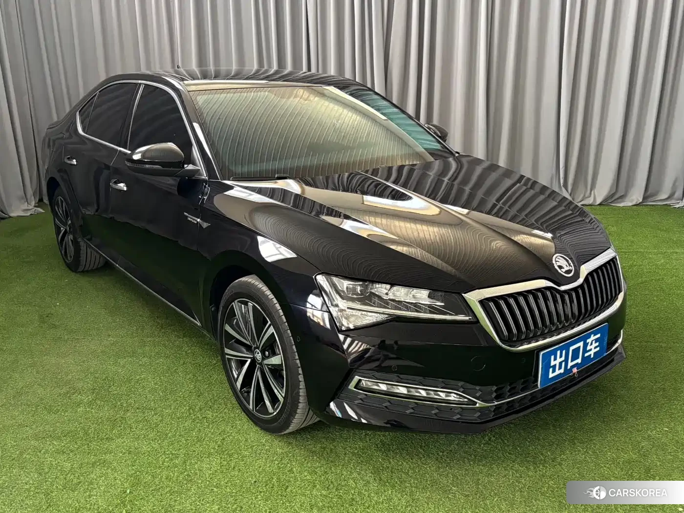 Skoda Superb id 4685874 из Китая 12