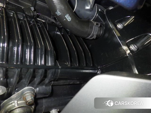 Engine photo