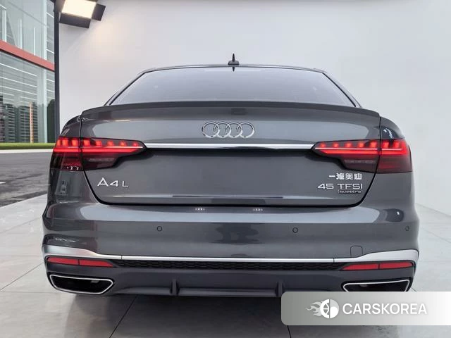 Audi A4L id 4393396 из Китая 11
