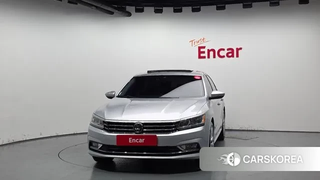 Volkswagen The New Passat id 3193483 из Кореи 13