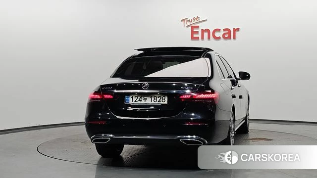 Mercedes-Benz E-Class W213 id 3898674 из Кореи 13